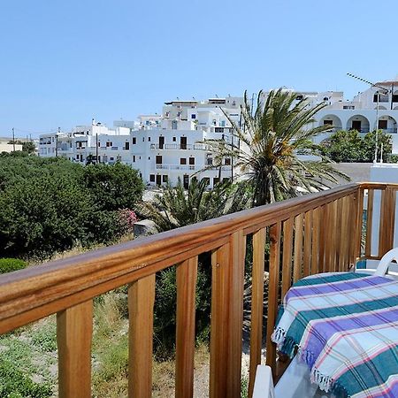 Hotel Delfini Adamantas  Buitenkant foto